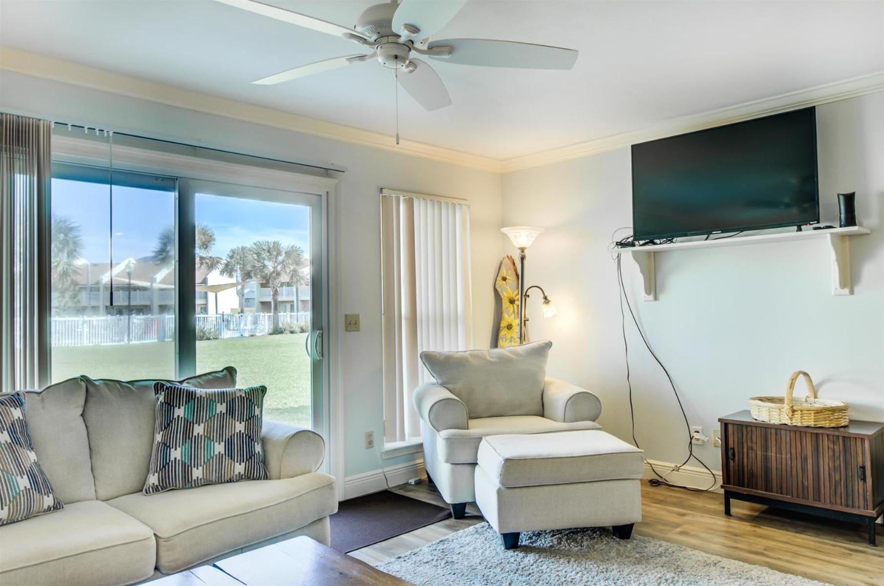 דסטין 10 A, One Bedroom Condo מראה חיצוני תמונה