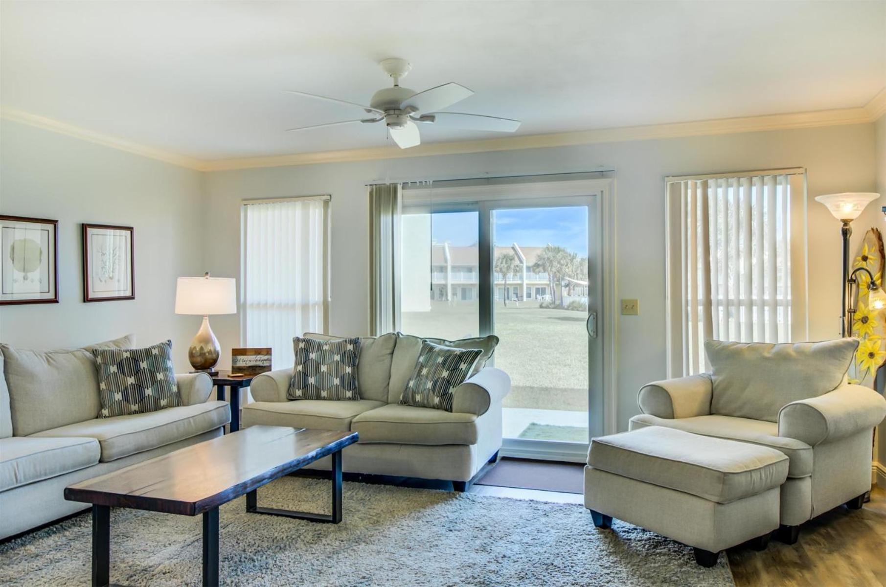 דסטין 10 A, One Bedroom Condo מראה חיצוני תמונה